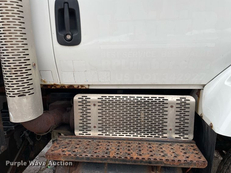 image for item MA9912 2011 International WorkStar 7400  dump flatbed truck