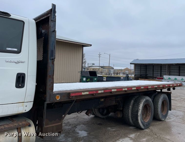 image for item MA9912 2011 International WorkStar 7400  dump flatbed truck