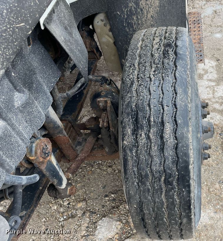 image for item MA9912 2011 International WorkStar 7400  dump flatbed truck