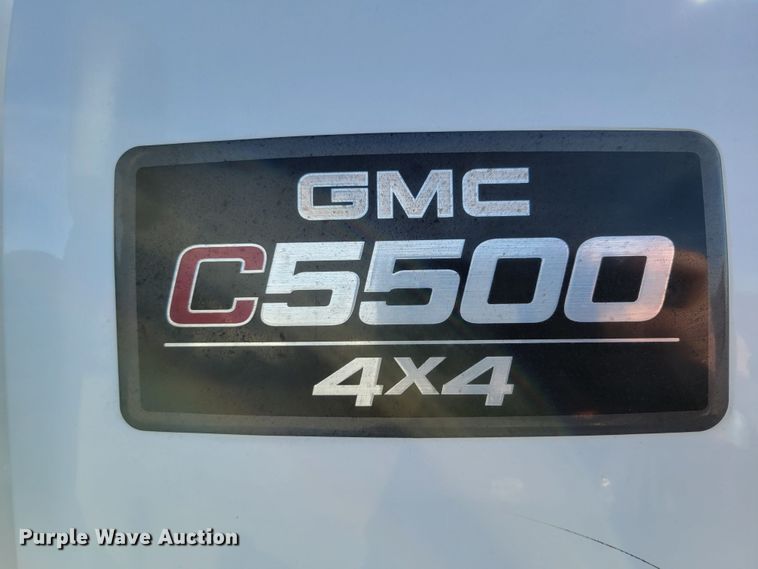 image for item MC9568 2005 GMC C5500  dump truck