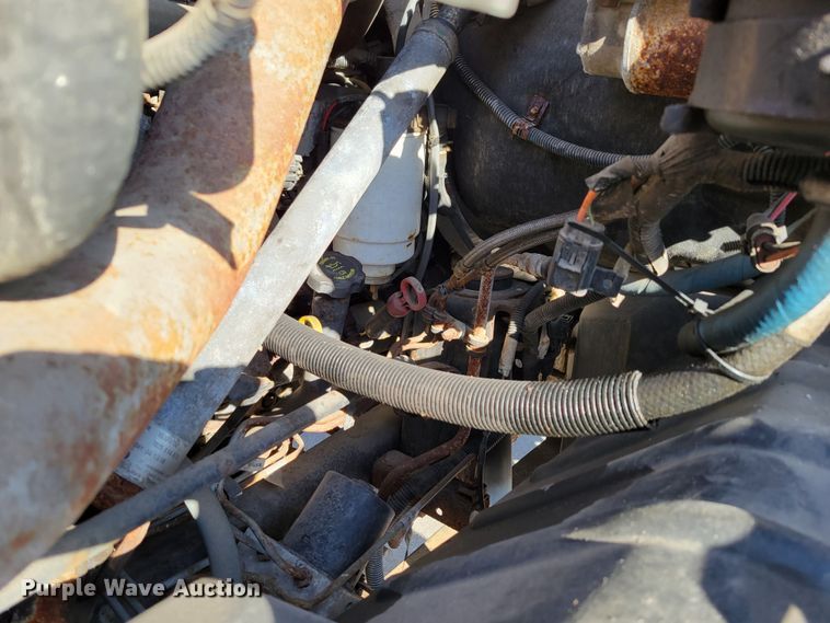 image for item MC9568 2005 GMC C5500  dump truck