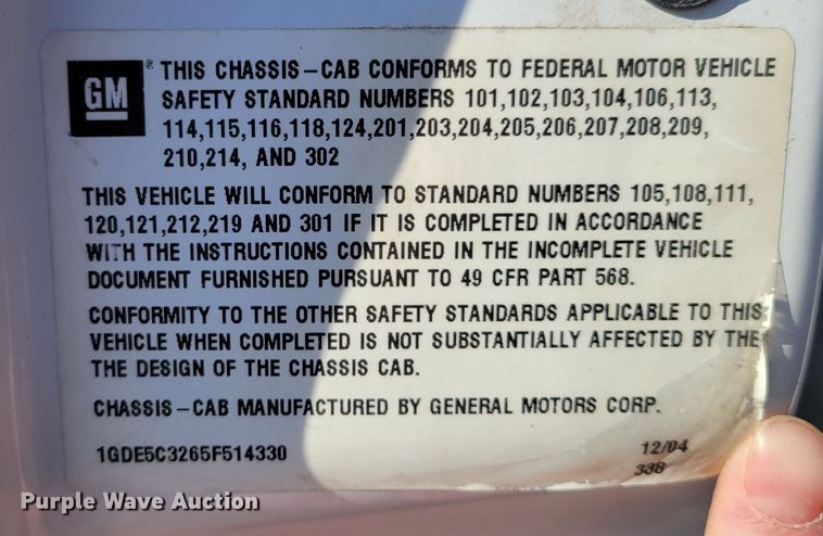 image for item MC9568 2005 GMC C5500  dump truck