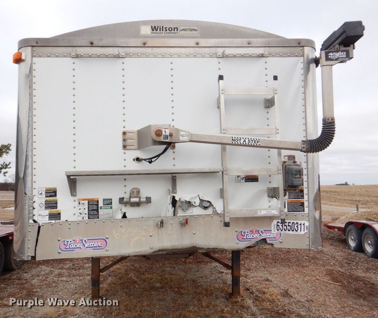 image for item MC9806 2008 Wilson DWH-550  grain trailer