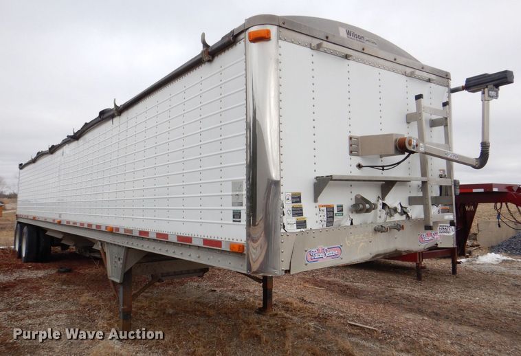 image for item MC9806 2008 Wilson DWH-550  grain trailer