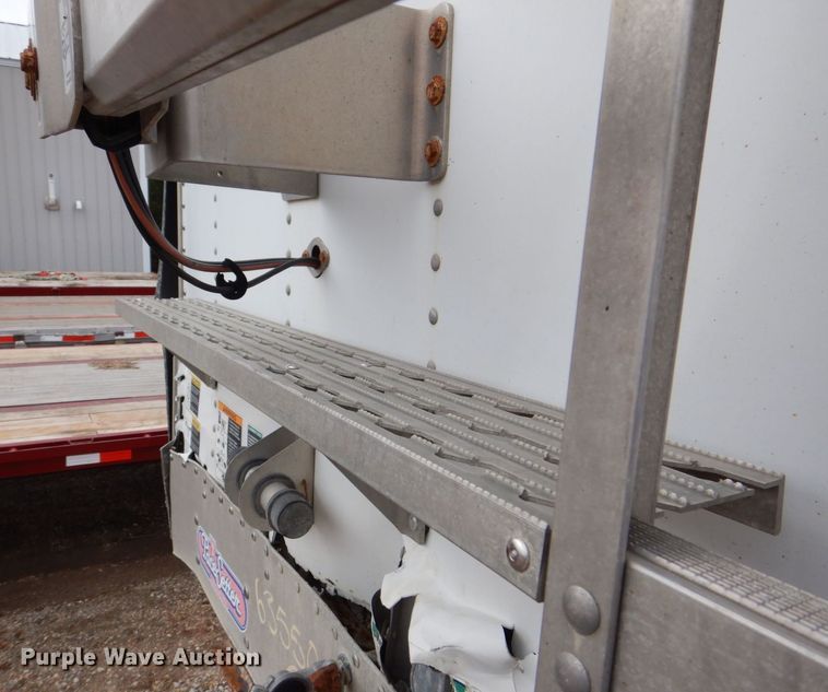 image for item MC9806 2008 Wilson DWH-550  grain trailer