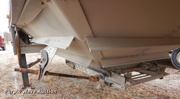 image for item MC9806 2008 Wilson DWH-550  grain trailer