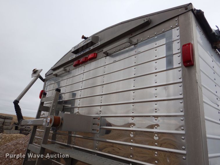 image for item MC9806 2008 Wilson DWH-550  grain trailer