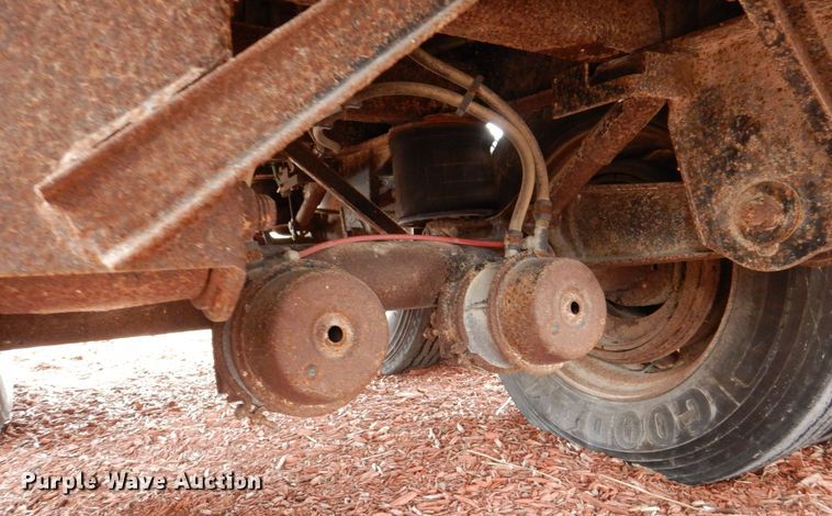 image for item MC9806 2008 Wilson DWH-550  grain trailer