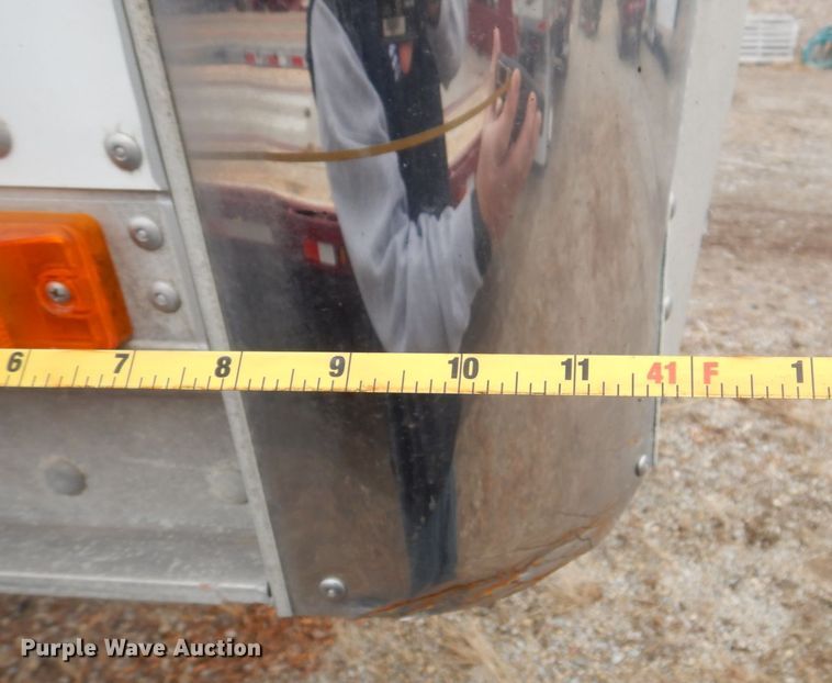 image for item MC9806 2008 Wilson DWH-550  grain trailer