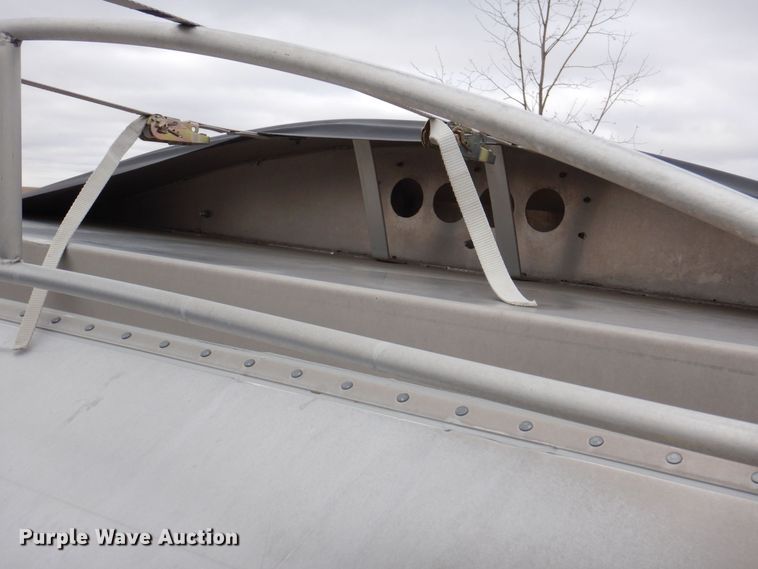 image for item MC9806 2008 Wilson DWH-550  grain trailer