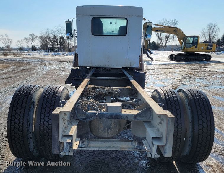 image for item ME9683 1999 Kenworth T300  truck cab and chassis