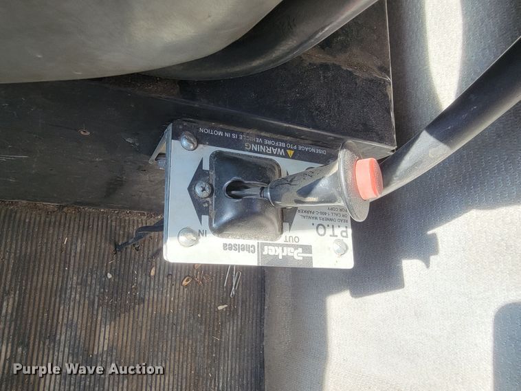 image for item ME9683 1999 Kenworth T300  truck cab and chassis