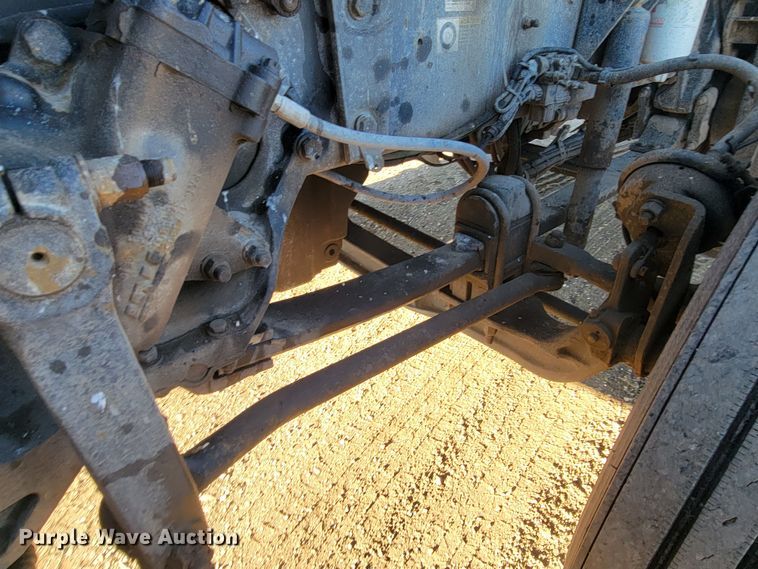 image for item ME9685 2007 Kenworth T600  semi truck