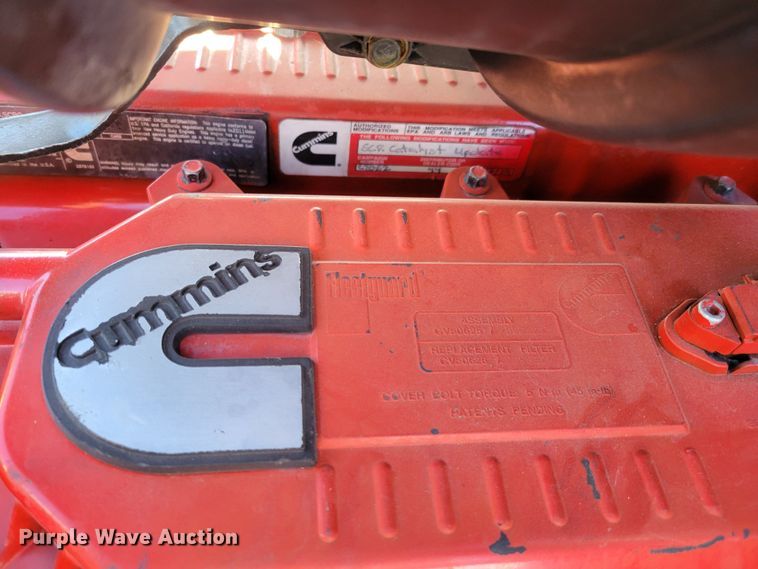 image for item MH9235 2011 Kenworth T800 semi truck