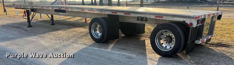 image for item MM9071 1995 Benson AF4810250  flatbed trailer