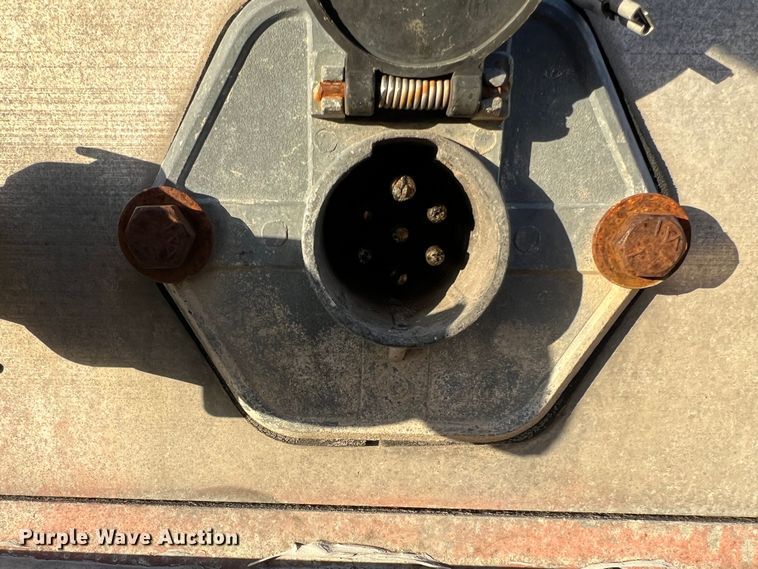 image for item MM9071 1995 Benson AF4810250  flatbed trailer