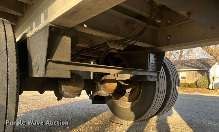 image for item MM9071 1995 Benson AF4810250  flatbed trailer