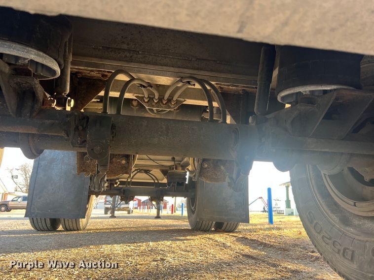 image for item MM9071 1995 Benson AF4810250  flatbed trailer