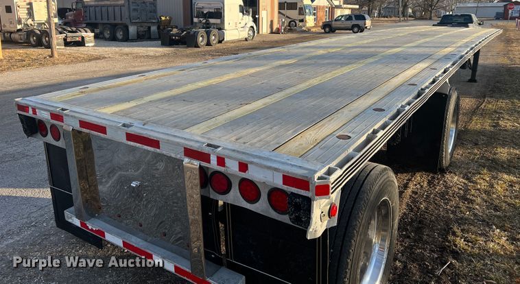 image for item MM9071 1995 Benson AF4810250  flatbed trailer
