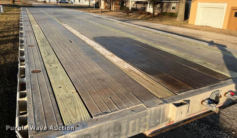 image for item MM9071 1995 Benson AF4810250  flatbed trailer