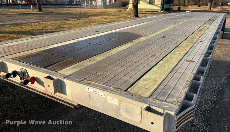 image for item MM9071 1995 Benson AF4810250  flatbed trailer