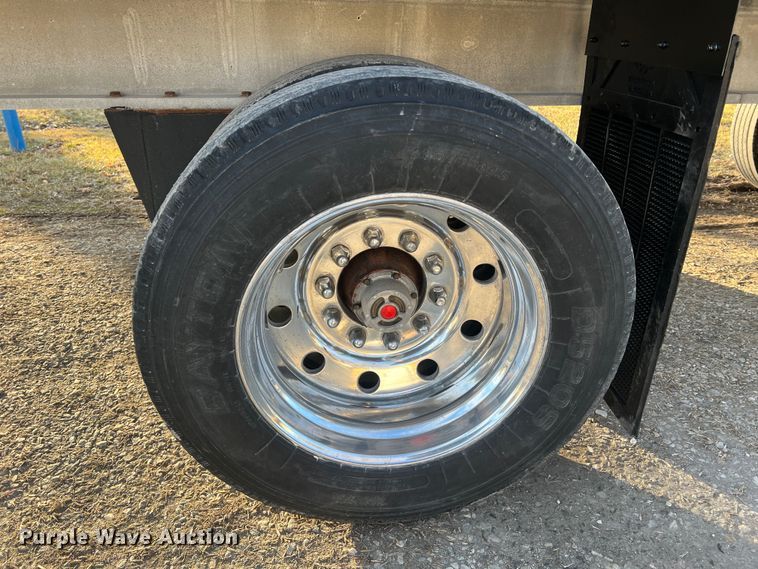 image for item MM9071 1995 Benson AF4810250  flatbed trailer