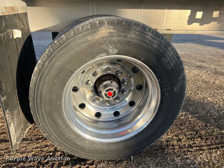 image for item MM9071 1995 Benson AF4810250  flatbed trailer