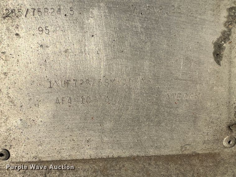 image for item MM9071 1995 Benson AF4810250  flatbed trailer