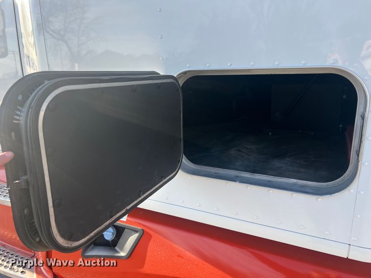 image for item MM9072 2015 Kenworth T680  semi truck