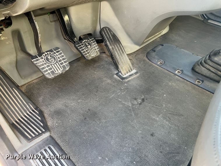 image for item MM9072 2015 Kenworth T680  semi truck