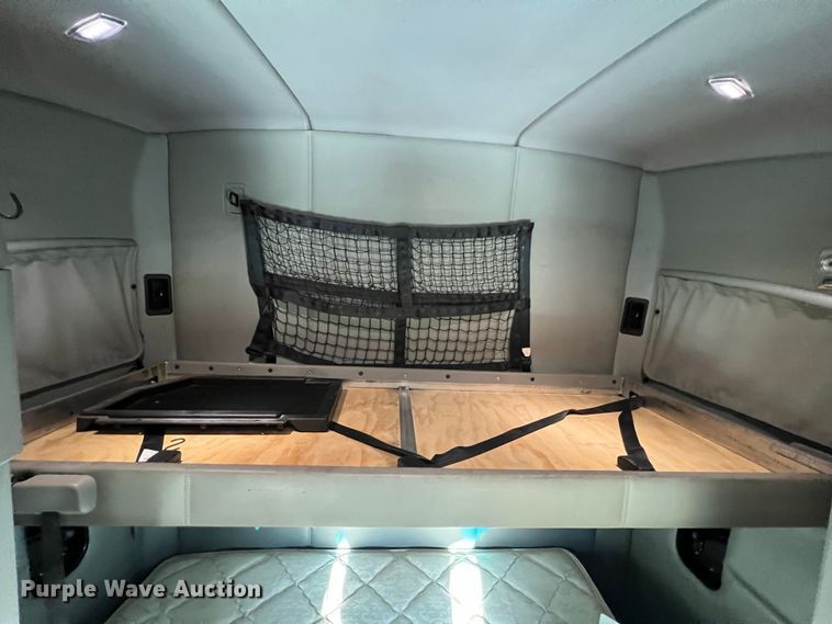 image for item MM9072 2015 Kenworth T680  semi truck