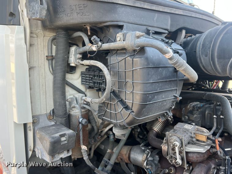 image for item MM9072 2015 Kenworth T680  semi truck