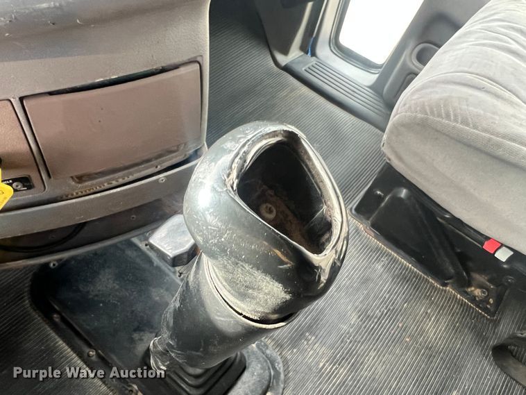 image for item MM9085 2007 Peterbilt 387  semi truck