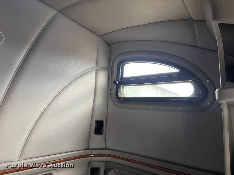 image for item MM9085 2007 Peterbilt 387  semi truck