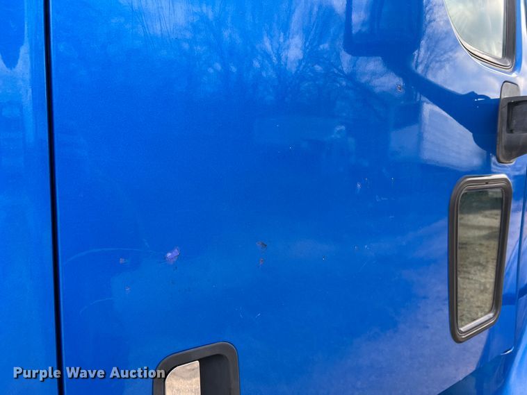 image for item MM9085 2007 Peterbilt 387  semi truck