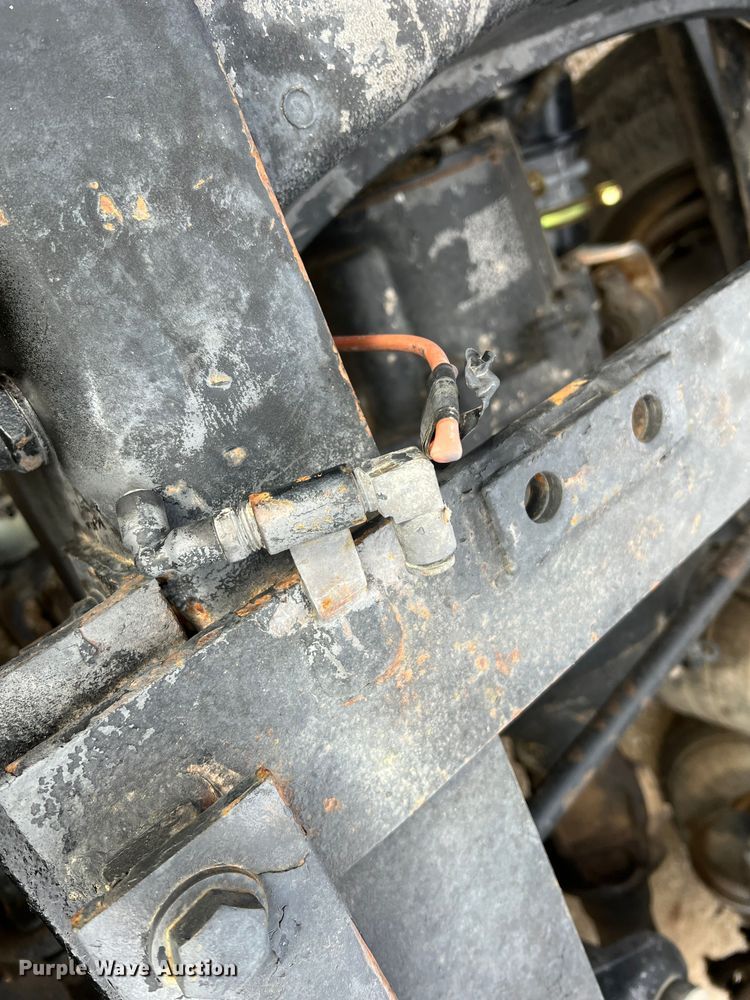 image for item MM9085 2007 Peterbilt 387  semi truck