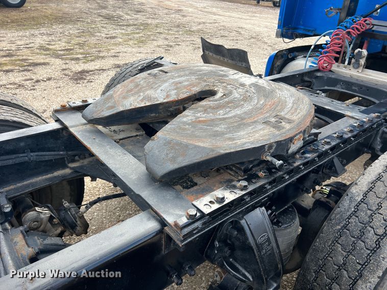 image for item MM9085 2007 Peterbilt 387  semi truck