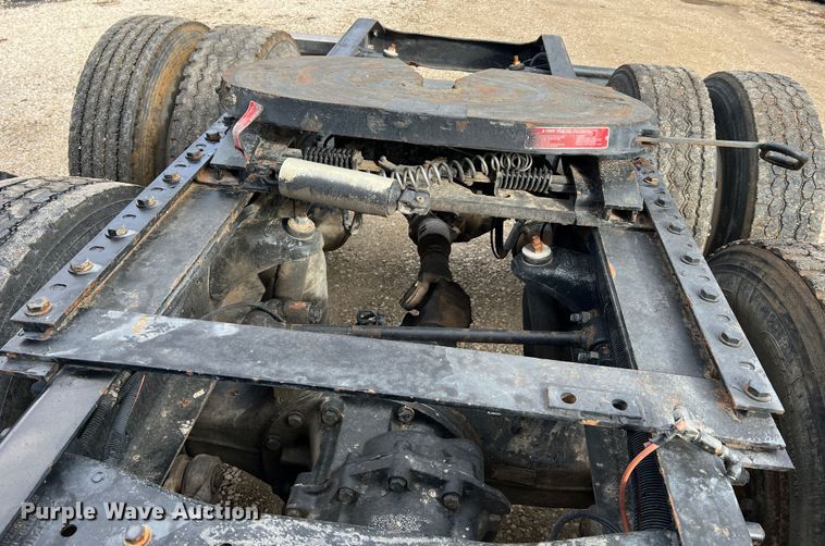 image for item MM9085 2007 Peterbilt 387  semi truck