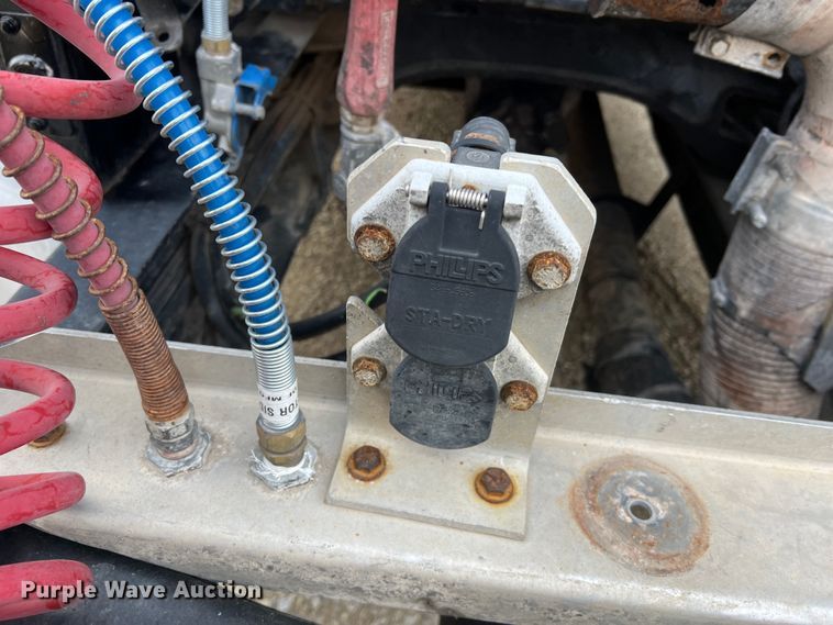 image for item MM9085 2007 Peterbilt 387  semi truck