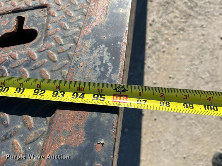 image for item MM9097 2001 Chevrolet C6500  rollback truck