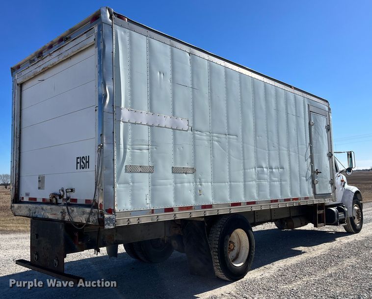 image for item MW9467 1990 International 4900  refrigerated truck