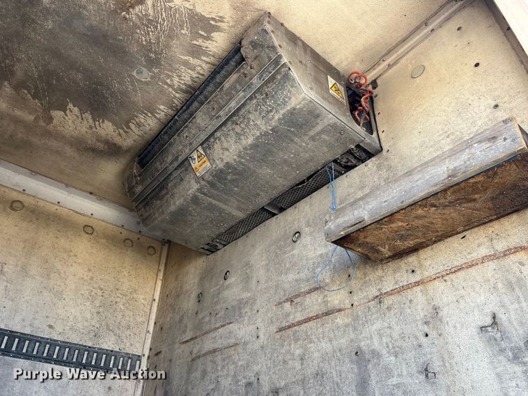 image for item MW9467 1990 International 4900  refrigerated truck