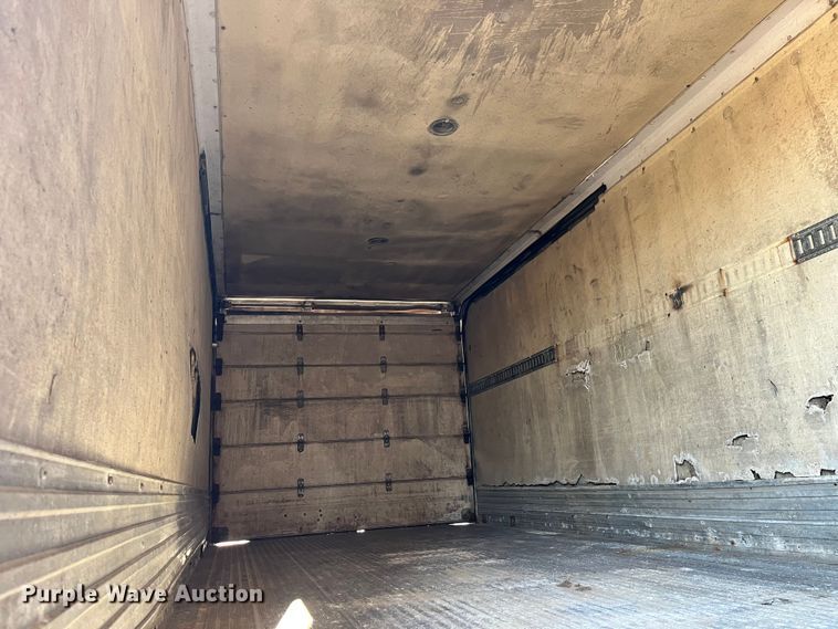 image for item MW9467 1990 International 4900  refrigerated truck