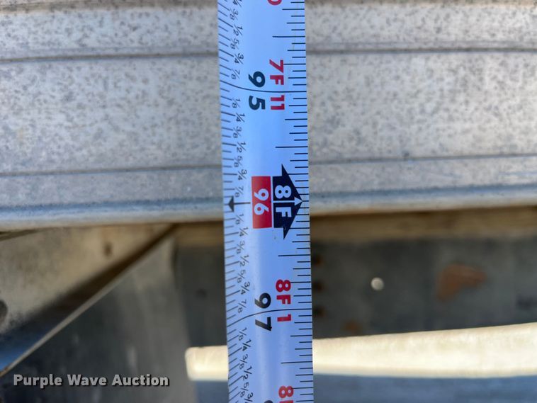 image for item MW9467 1990 International 4900  refrigerated truck