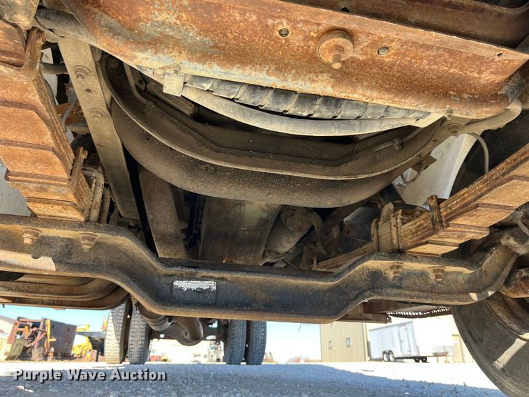 image for item MW9467 1990 International 4900  refrigerated truck