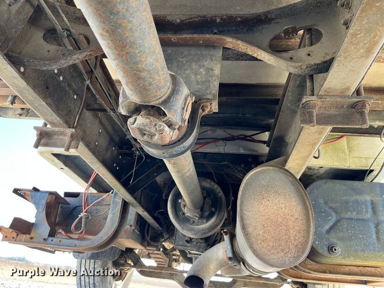 image for item MW9467 1990 International 4900  refrigerated truck