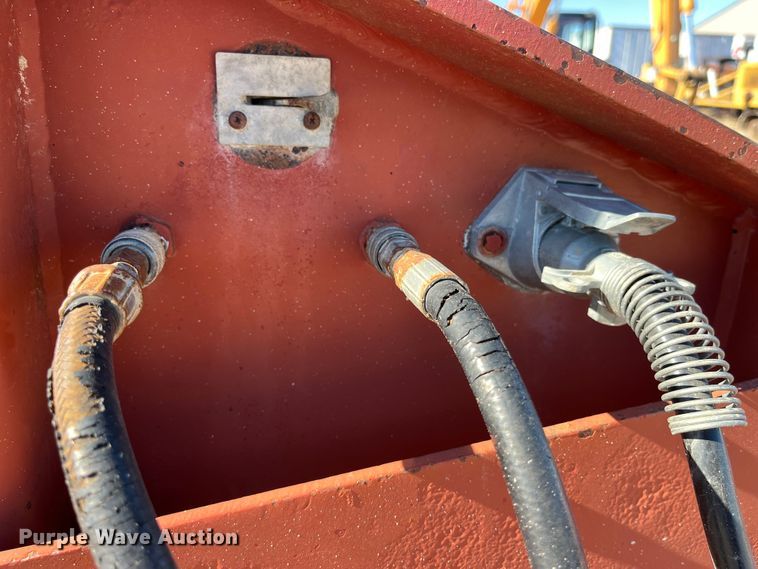 image for item MW9468 1993 Trail King TK100HDG-483  lowboy equipment trailer