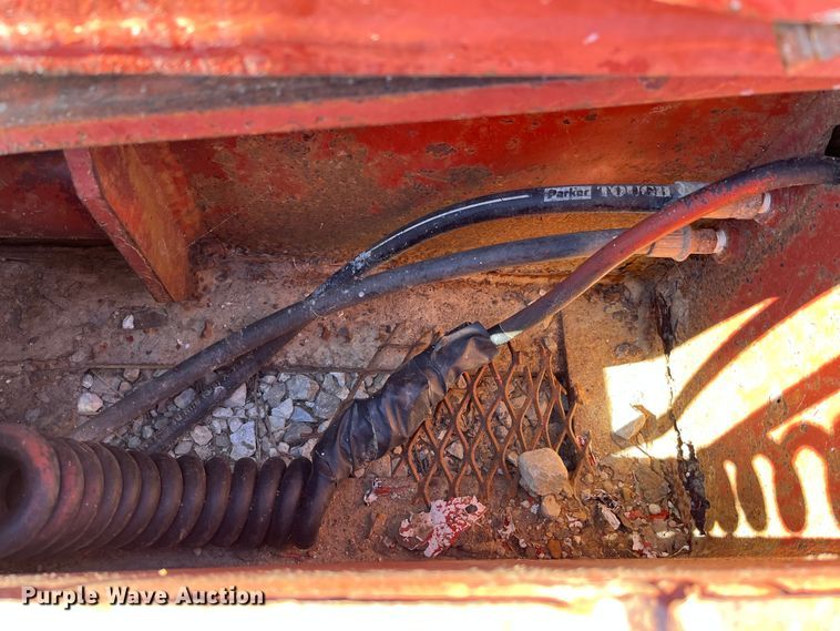 image for item MW9468 1993 Trail King TK100HDG-483  lowboy equipment trailer