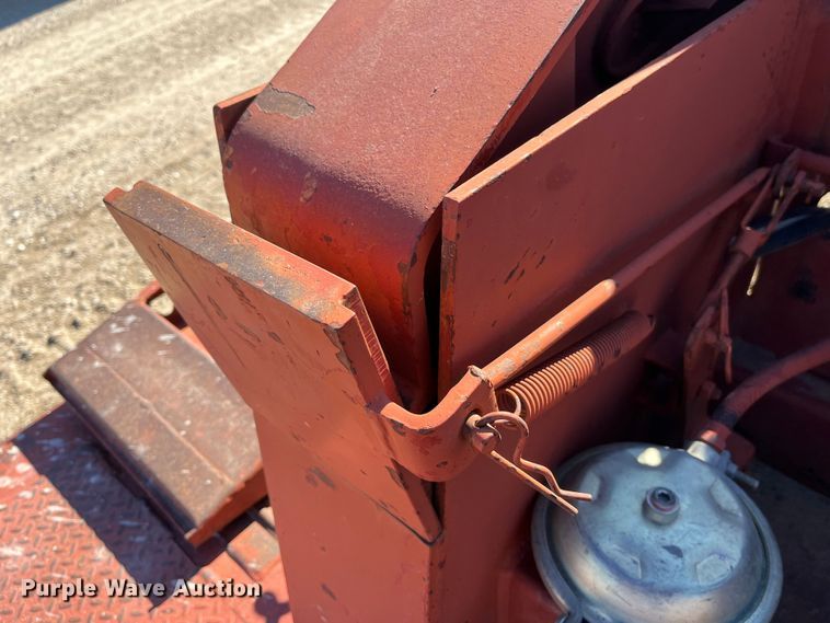 image for item MW9468 1993 Trail King TK100HDG-483  lowboy equipment trailer