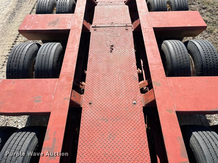 image for item MW9468 1993 Trail King TK100HDG-483  lowboy equipment trailer